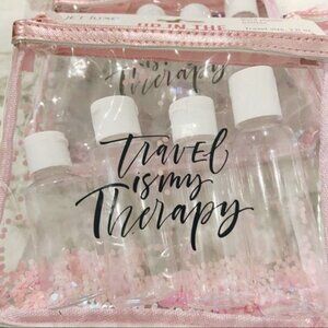 NWT Travel case with shampoo/ conditioner‎ bottles